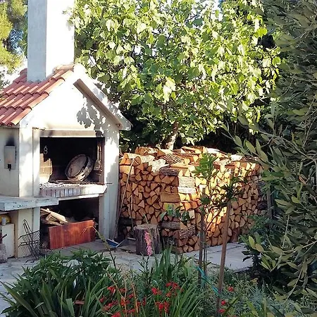 Bugy Apartman